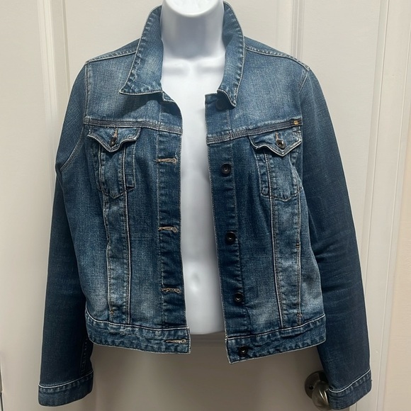 Lucky Brand denim jacket. - Picture 1 of 6